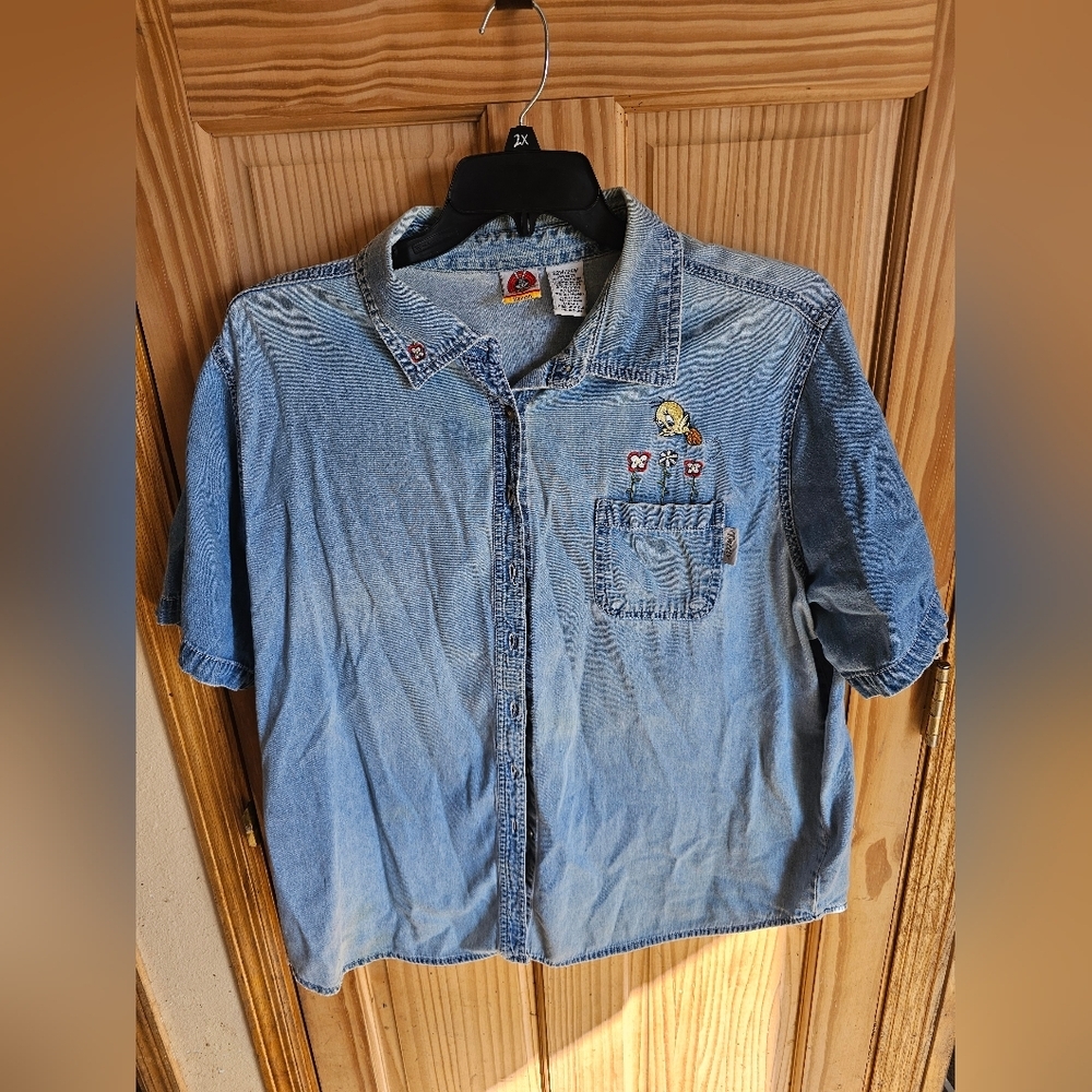 Branded Vintage Looney Toons Tweety Short Sleeve Button Up 22/24